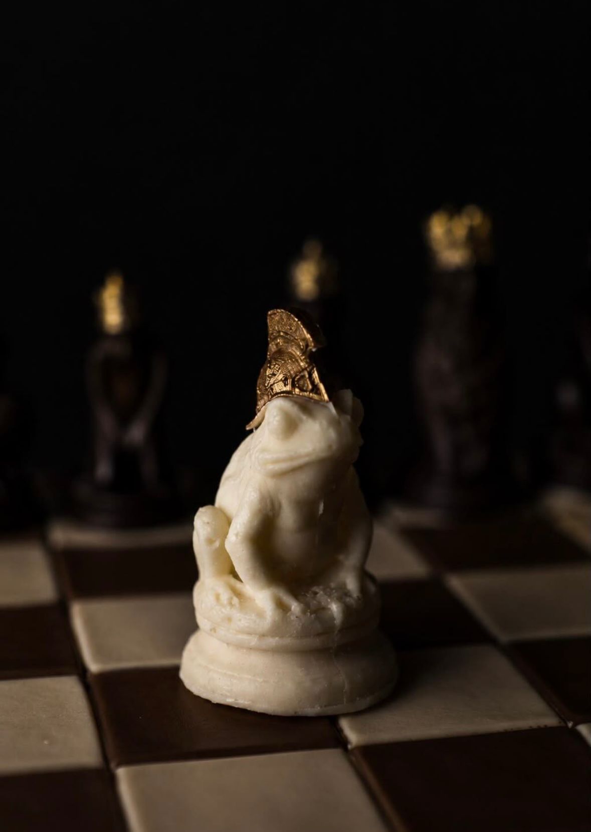 Edible chess — queen